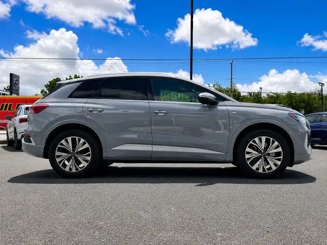 Audi Q4 e-tron 2023 — photo 6