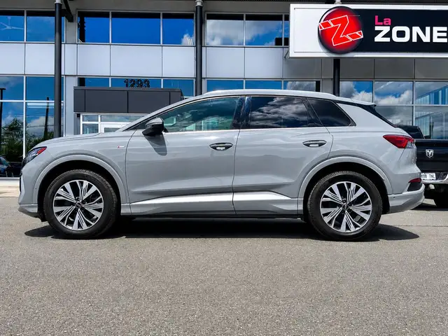 Audi Q4 e-tron 2023 — photo 2