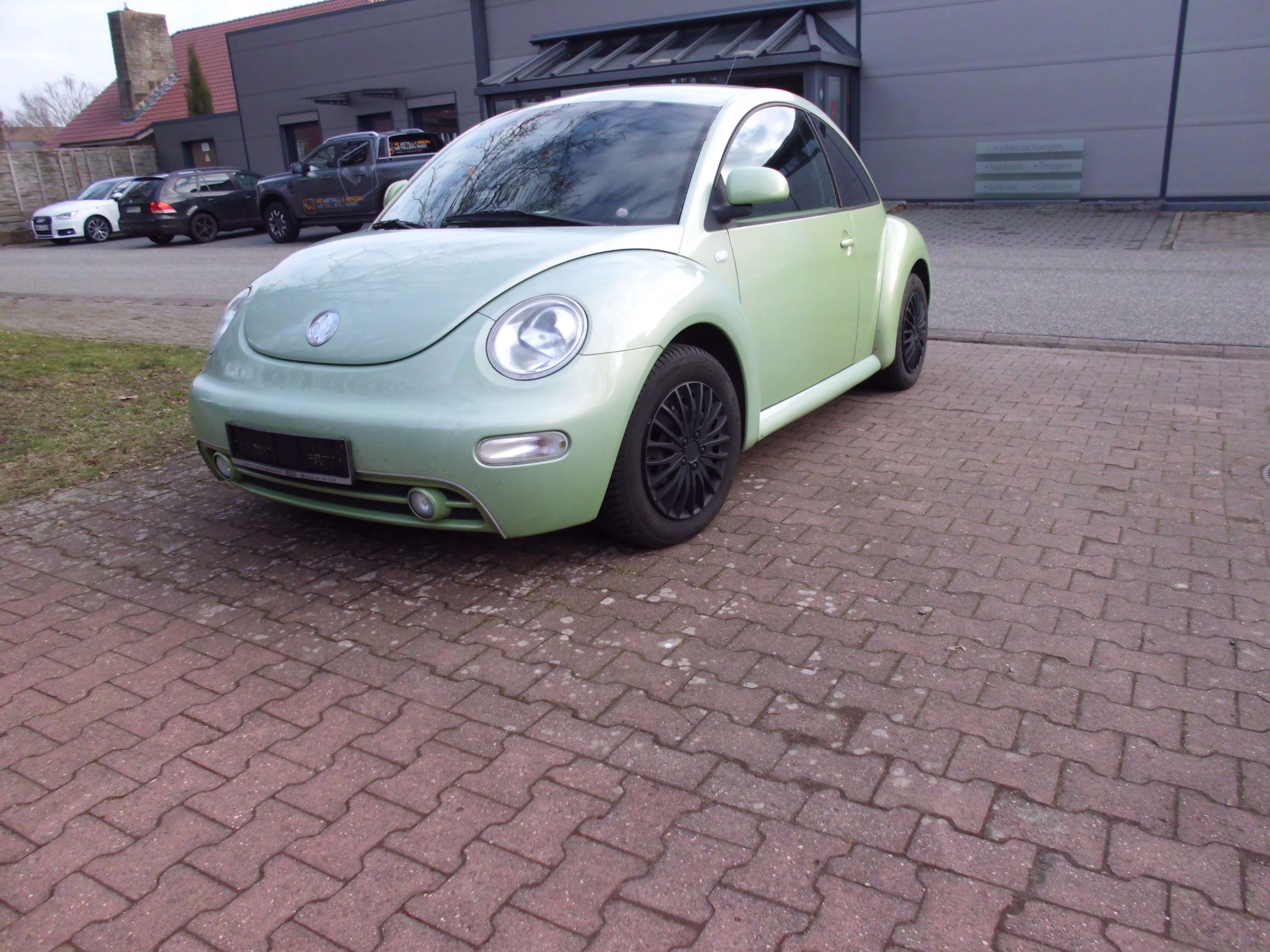 Second hand Volkswagen Beetle 2.0