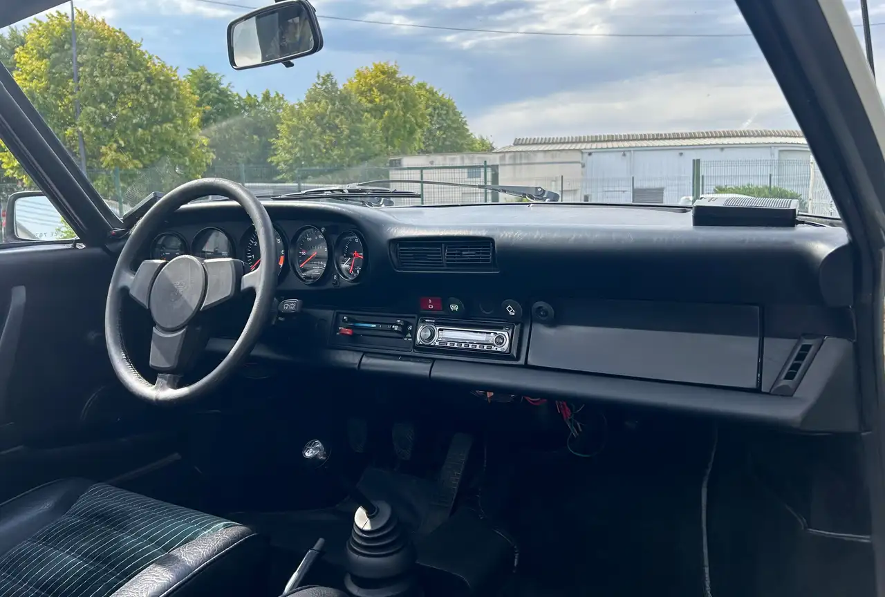 Porsche 911 3.0 SC TARGA 180Ch, foto 8