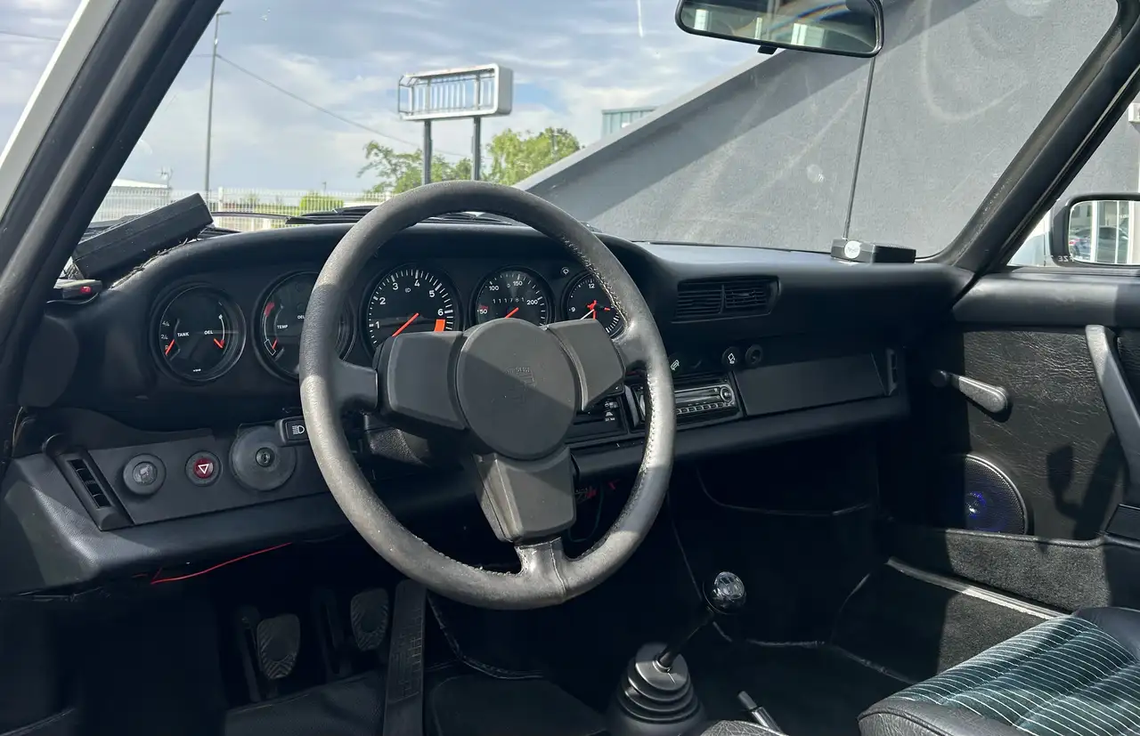 Porsche 911 3.0 SC TARGA 180Ch, foto 7