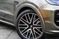 Porsche Cayenne 3.0 E-Hybrid Aventurine Green PTS |Sport design pa Vert - thumbnail 9