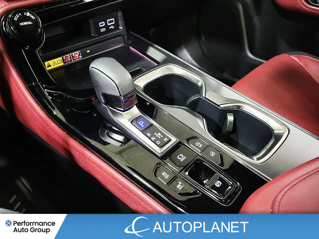 Lexus NX fotografie Lexus NX