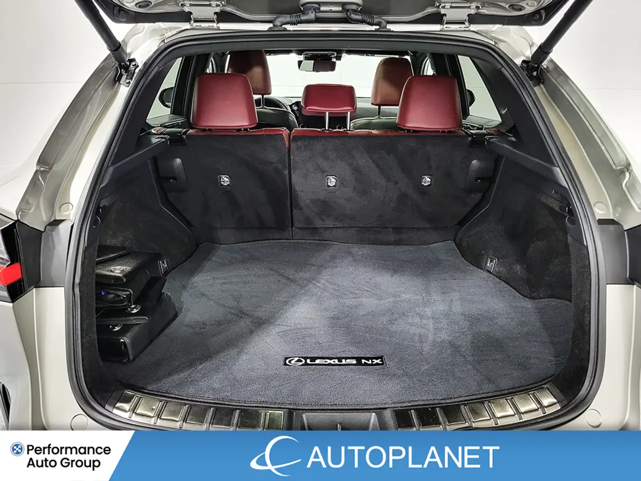 Lexus NX fotografie Lexus NX