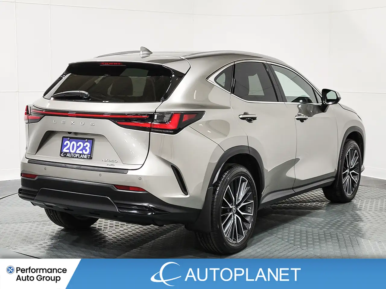 Lexus NX fotografie Lexus NX