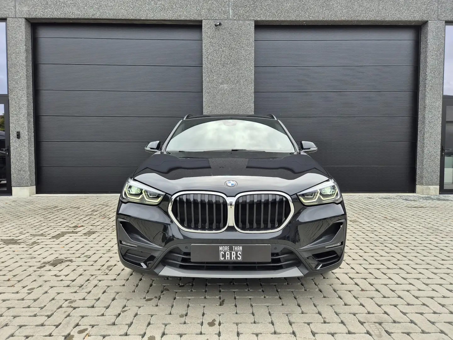 BMW X1 xDrive25e hybride - Trekhaak - Camera - HUD - Led Noir - 2