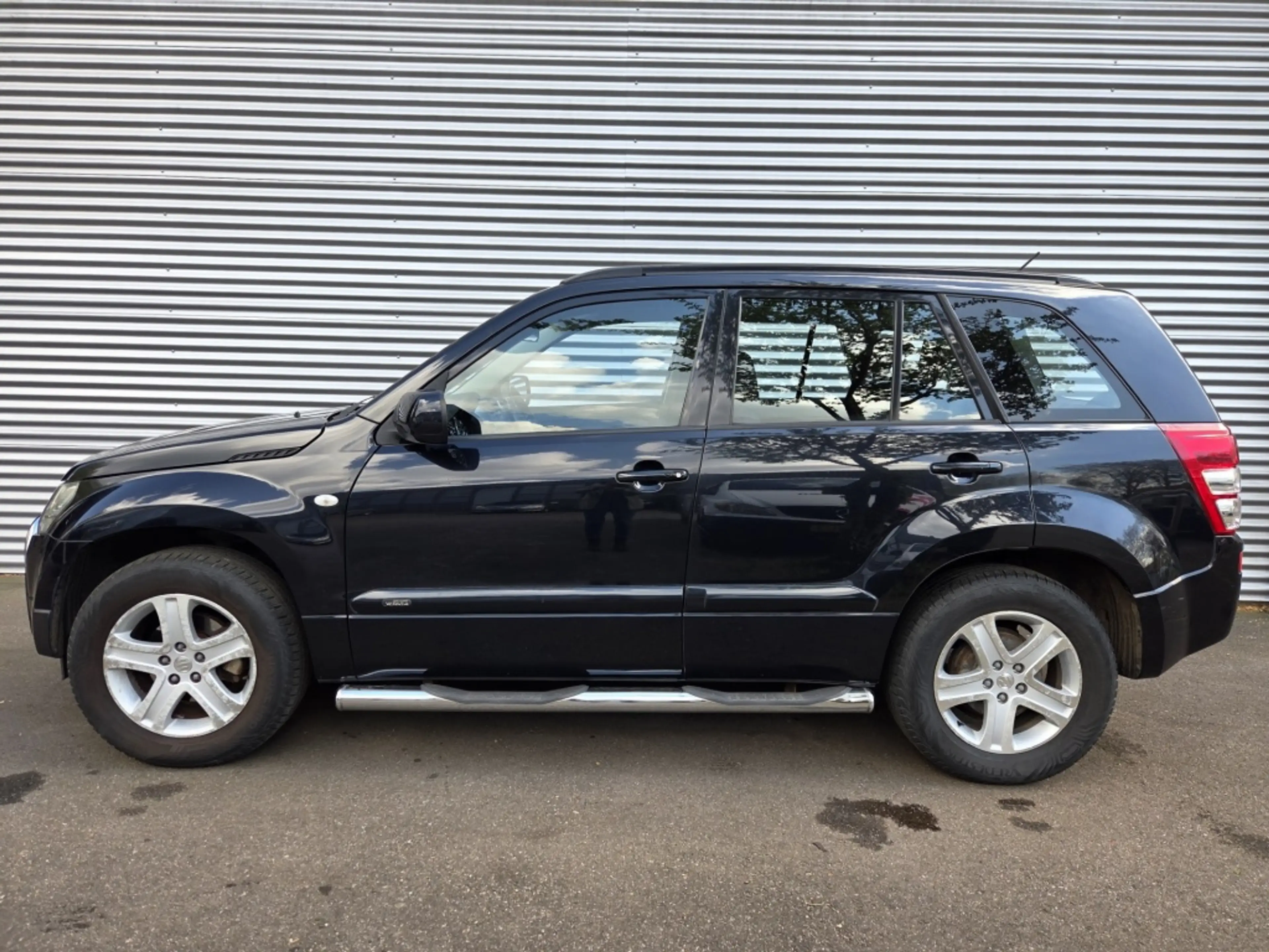 Suzuki Grand Vitara 2.0-16V Exclusive — photo 5