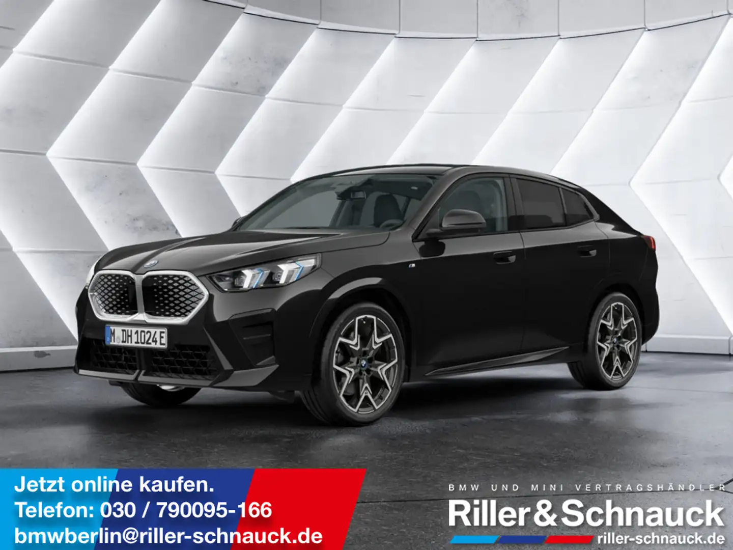 BMW iX2 xDrive30 M-Sport ACC HUD LED PANO 360° Negru - 1
