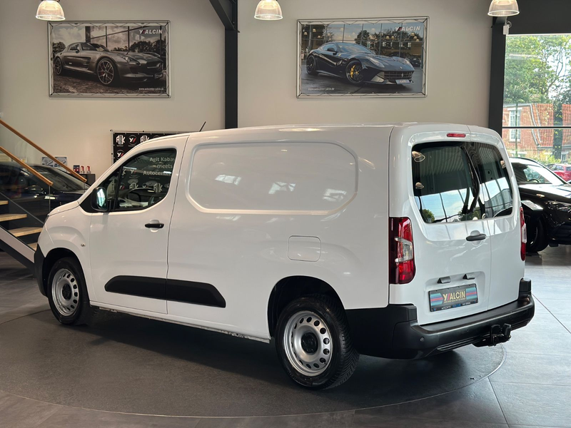 Peugeot Partner 1.2 PureTech 110 L1 S&S Premium KLIMA/NA — photo 3