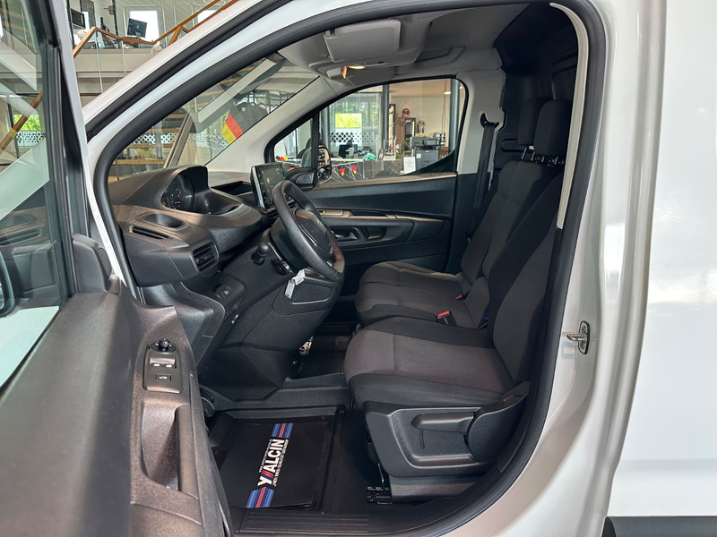 Peugeot Partner 1.2 PureTech 110 L1 S&S Premium KLIMA/NA — photo 15