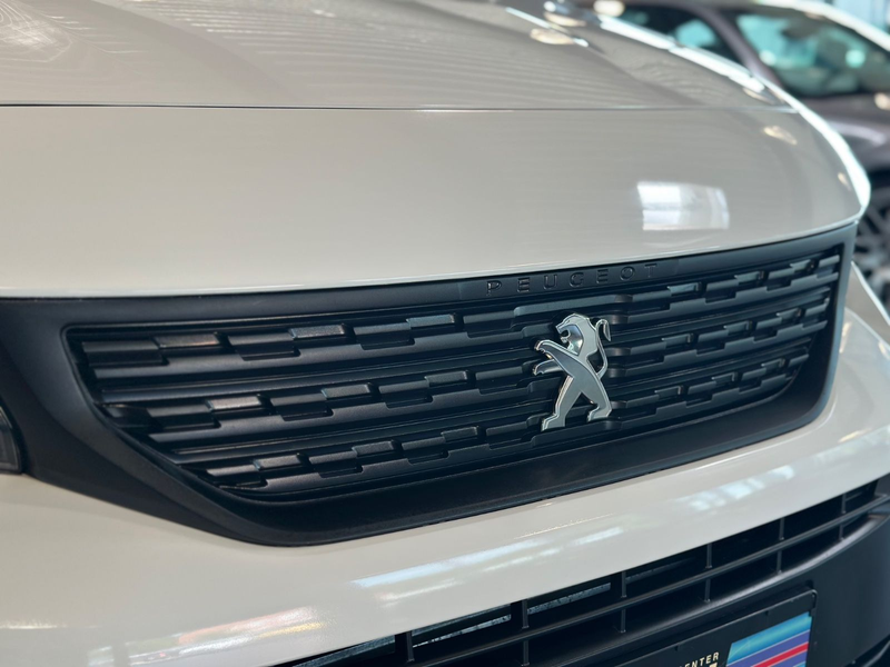 Peugeot Partner 1.2 PureTech 110 L1 S&S Premium KLIMA/NA — photo 11
