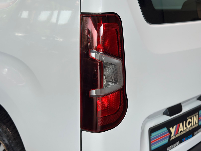 Peugeot Partner 1.2 PureTech 110 L1 S&S Premium KLIMA/NA — photo 13