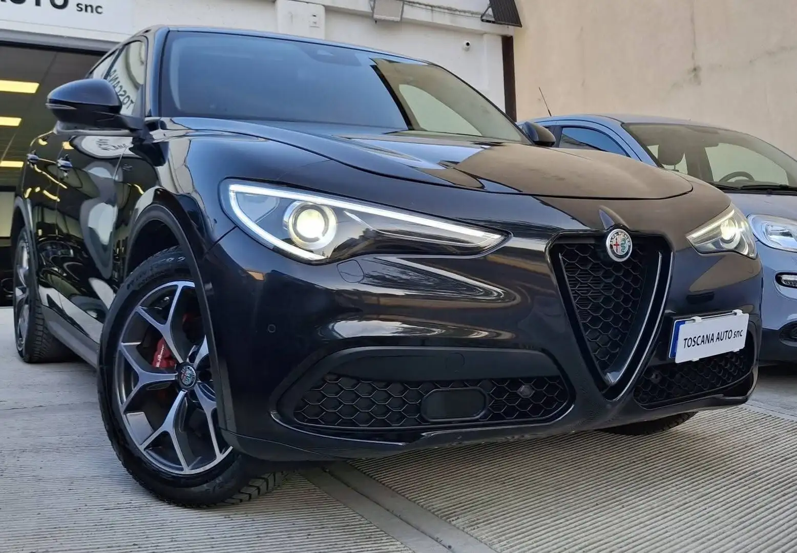 Alfa Romeo Stelvio Stelvio 2.2 t Sprint Q4 190cv auto Nero - 2