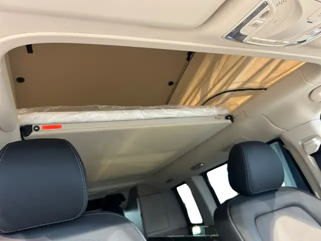 Mercedes-Benz Marco Polo view 15