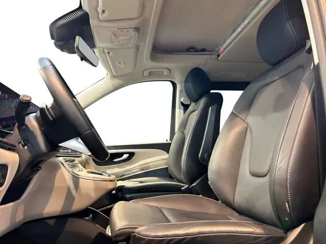 Mercedes-Benz Marco Polo view 7