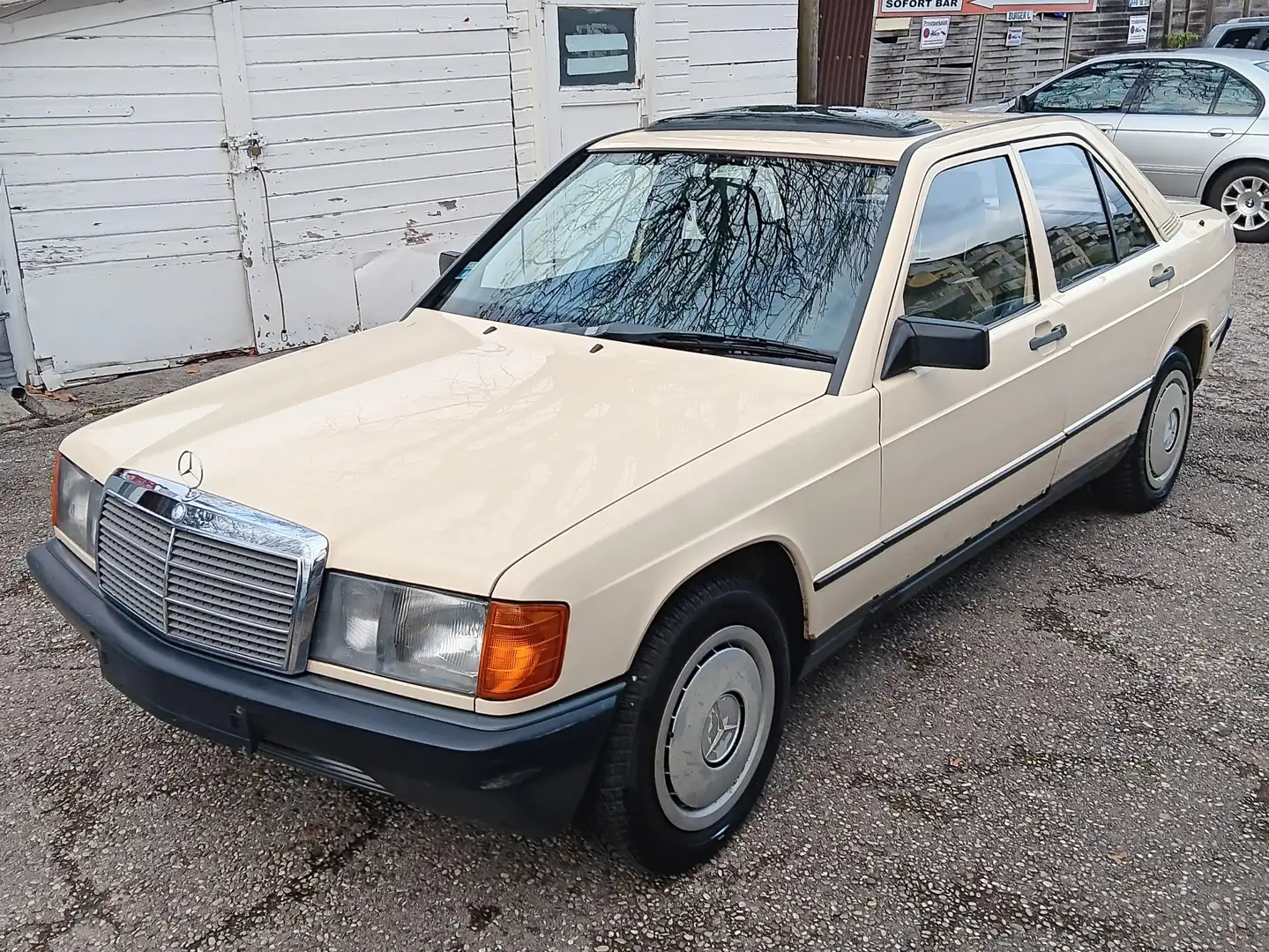 Mercedes-Benz 190 190 D Beige - 2