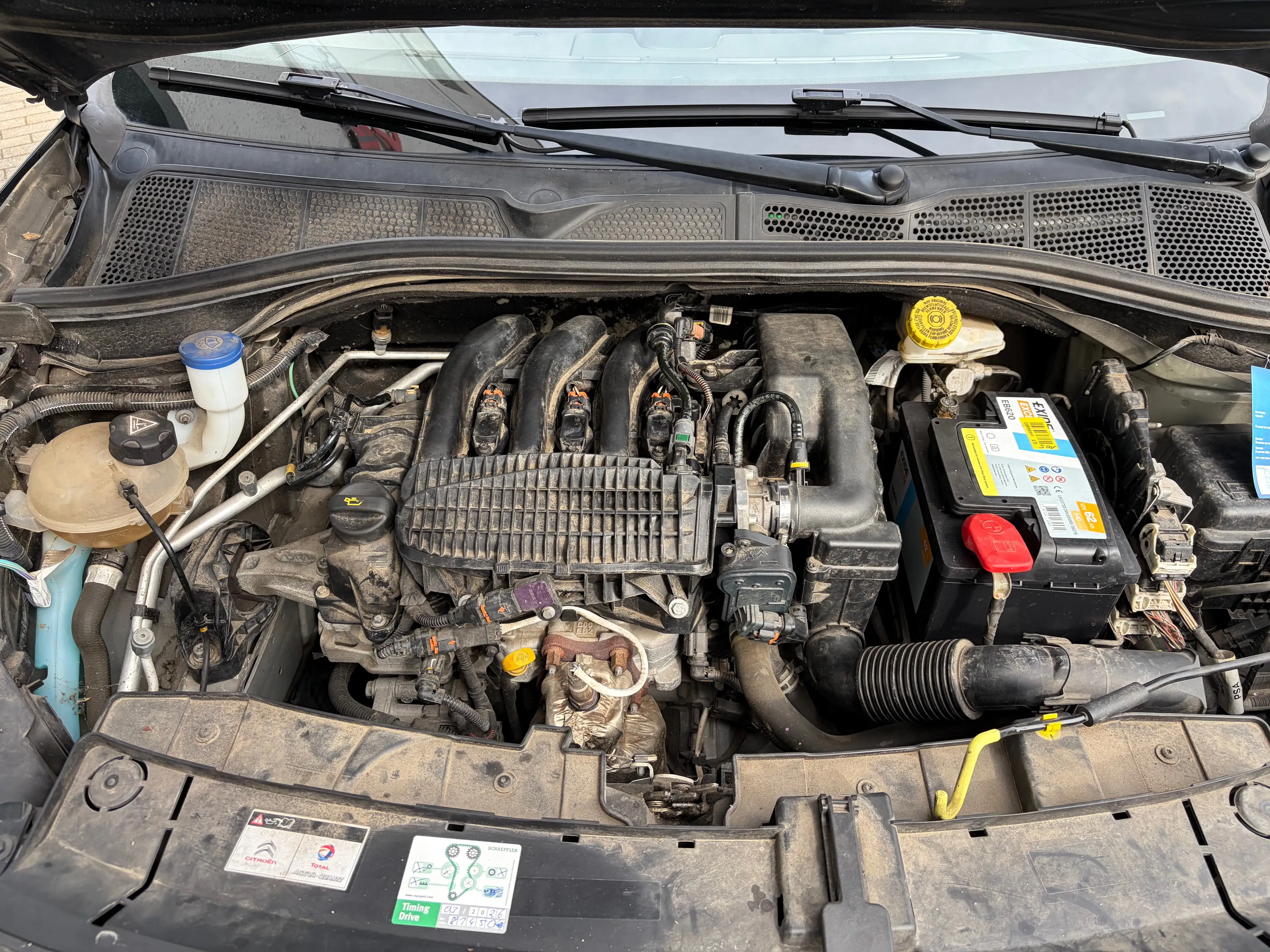 Citroen C4 Cactus Feel PDC SH Klima FH TÜV NEU — photo 15