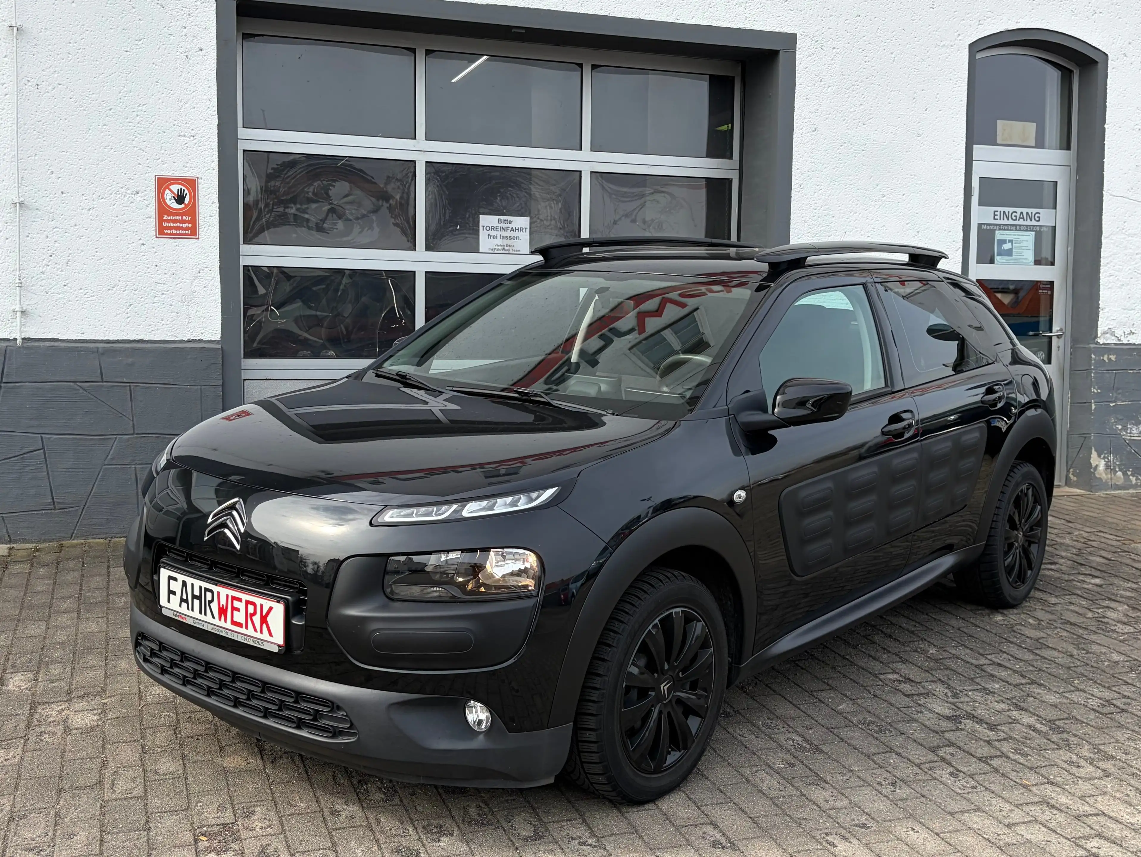 Citroen C4 Cactus Feel PDC SH Klima FH TÜV NEU