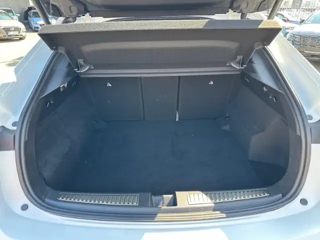 Renault Rafale view 10