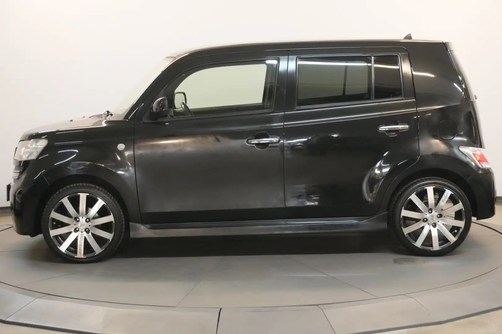 Daihatsu Materia Materia 1.5 Klima TÜV Neu Schwarz - 2