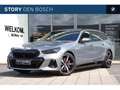 BMW i5 Touring eDrive40 High Executive M Sport / Trekhaak Grijs - thumbnail 1