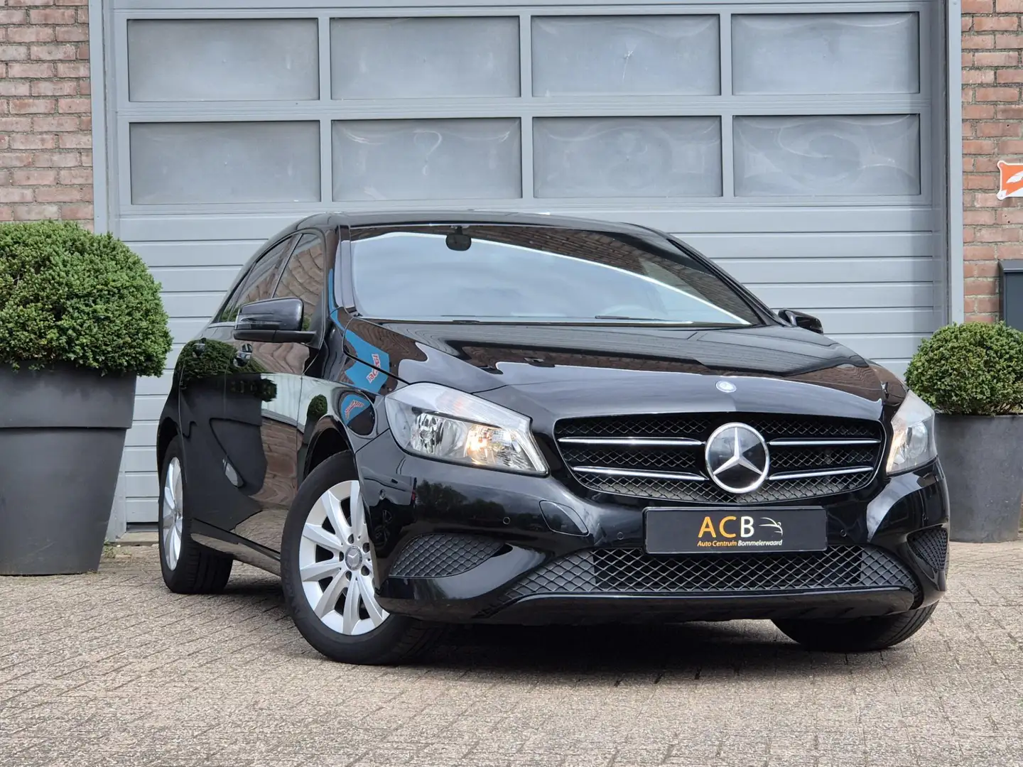 Mercedes-Benz A 180 Ambition Trekhaak leder Navigatie Negro - 1