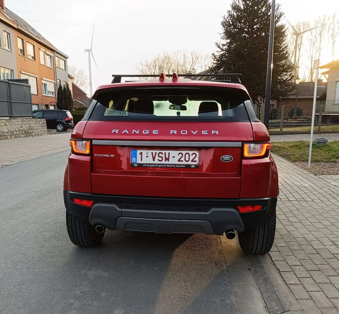 Land Rover Range Rover Evoque Evoque 2.0 TD4 euro 6b Rood - 1