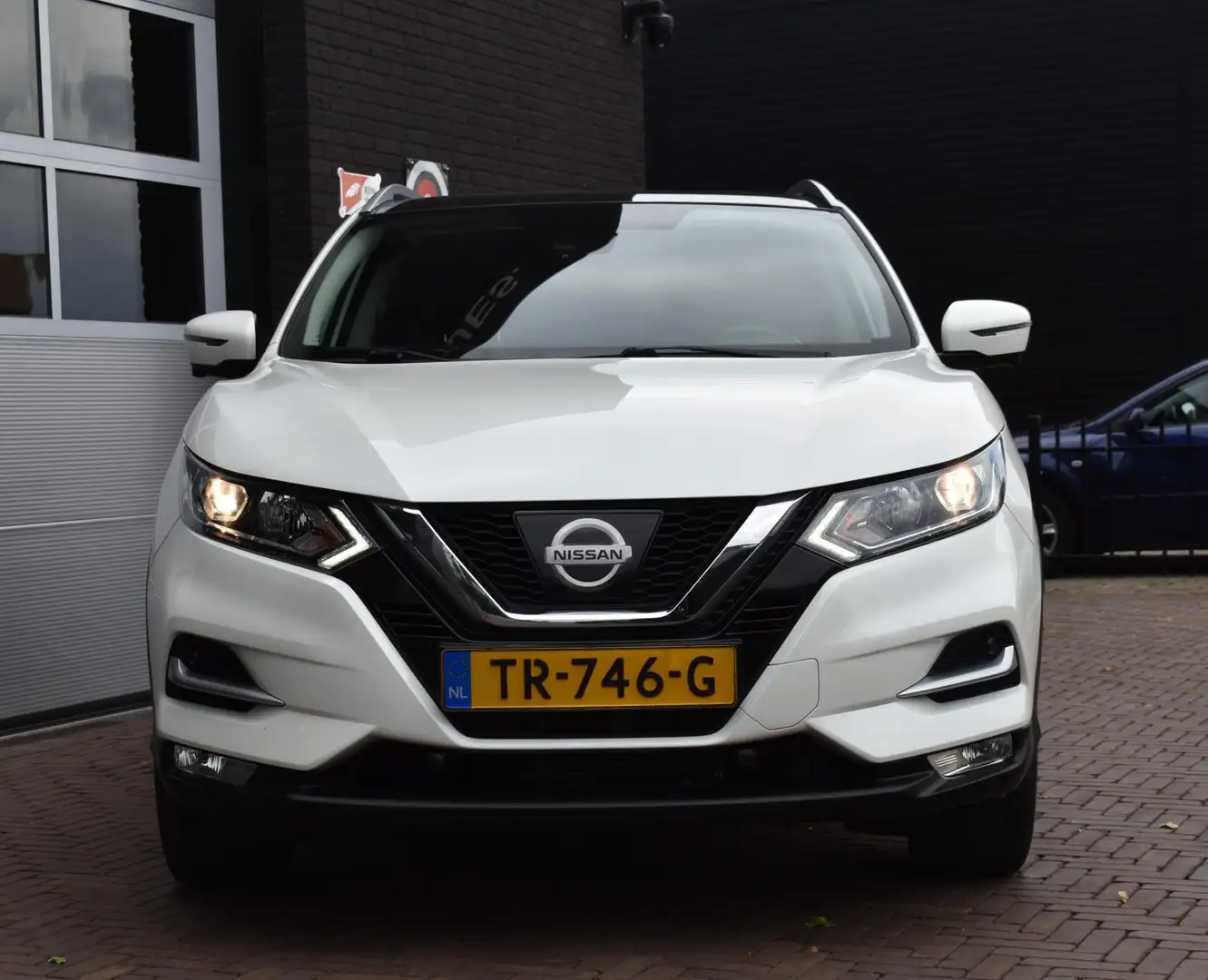 Nissan Qashqai 1.2 DIG-T 116PK Aut. N-Connecta | Panodak | Camera Wit - 2
