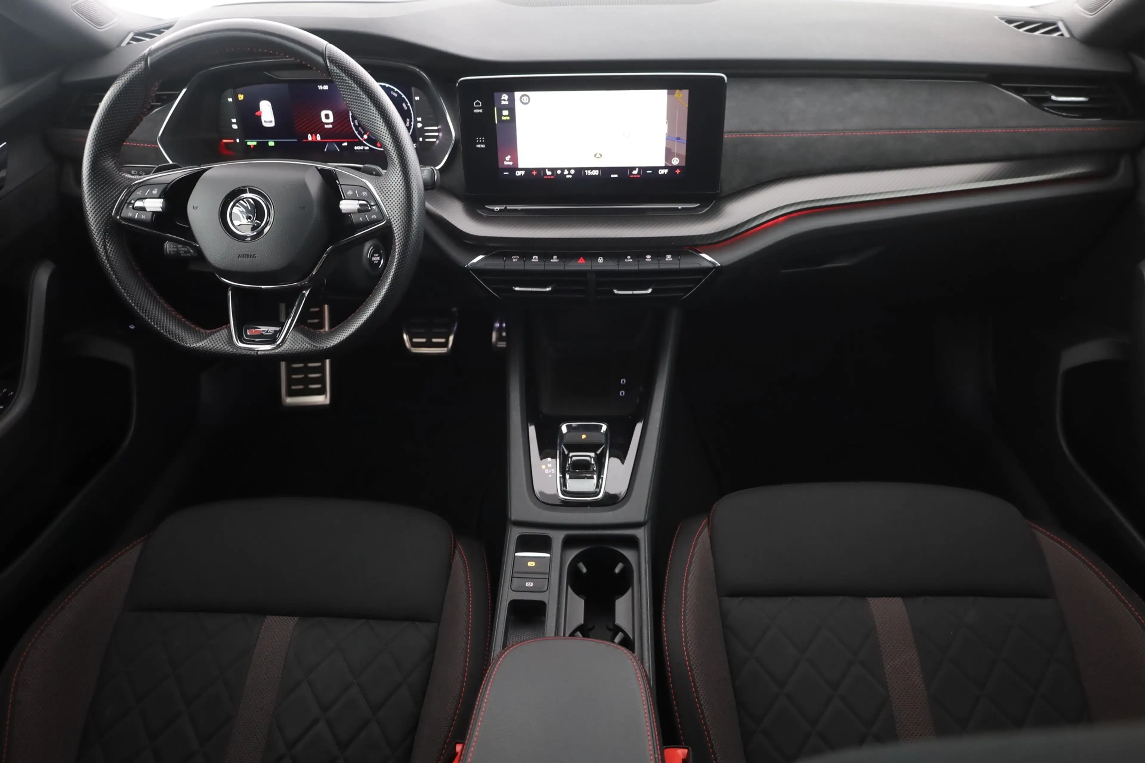 Skoda Octavia Combi RS 1.4 TSI DSG iV LED Navi Kamera — photo 9