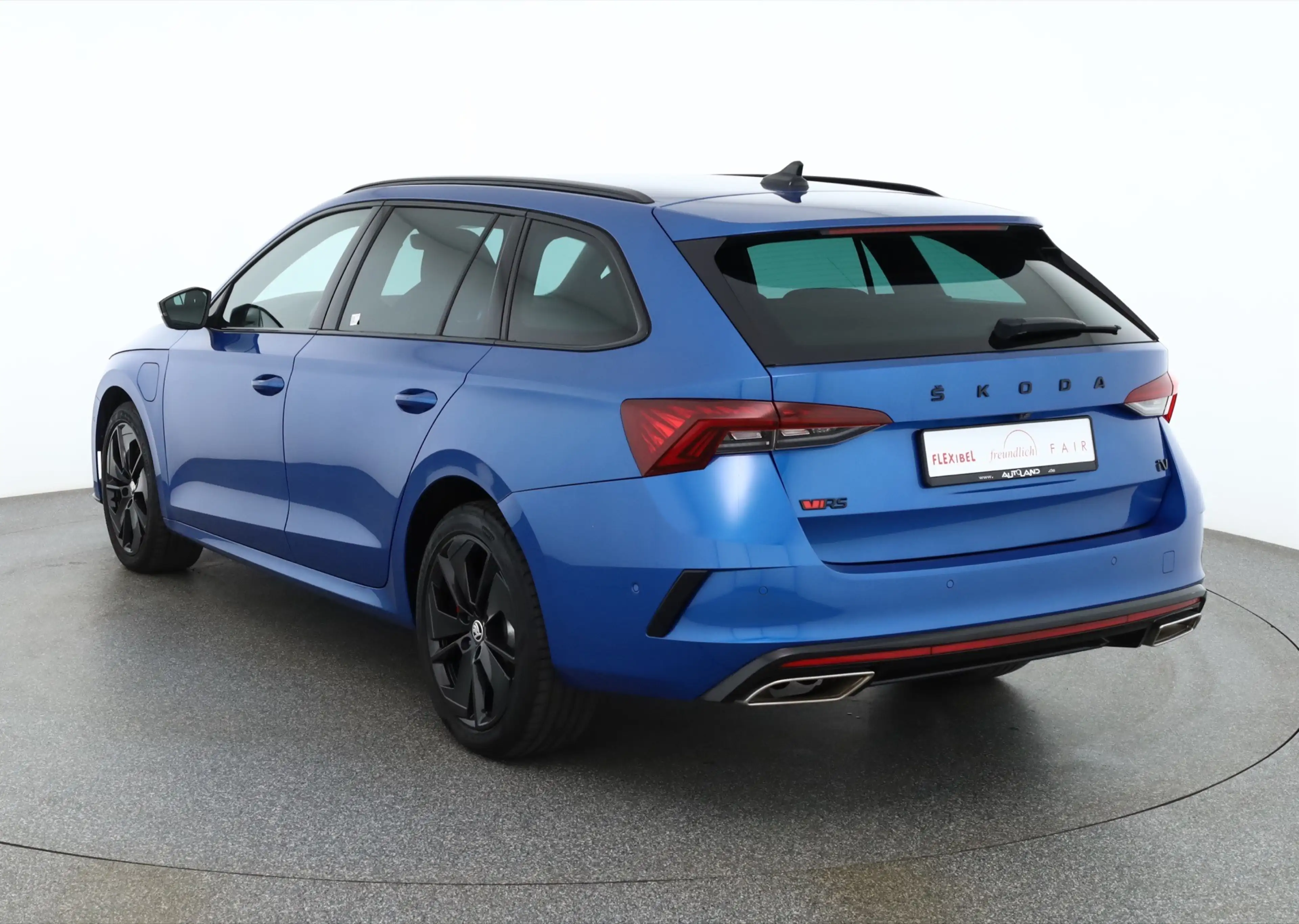 Skoda Octavia Combi RS 1.4 TSI DSG iV LED Navi Kamera — photo 3