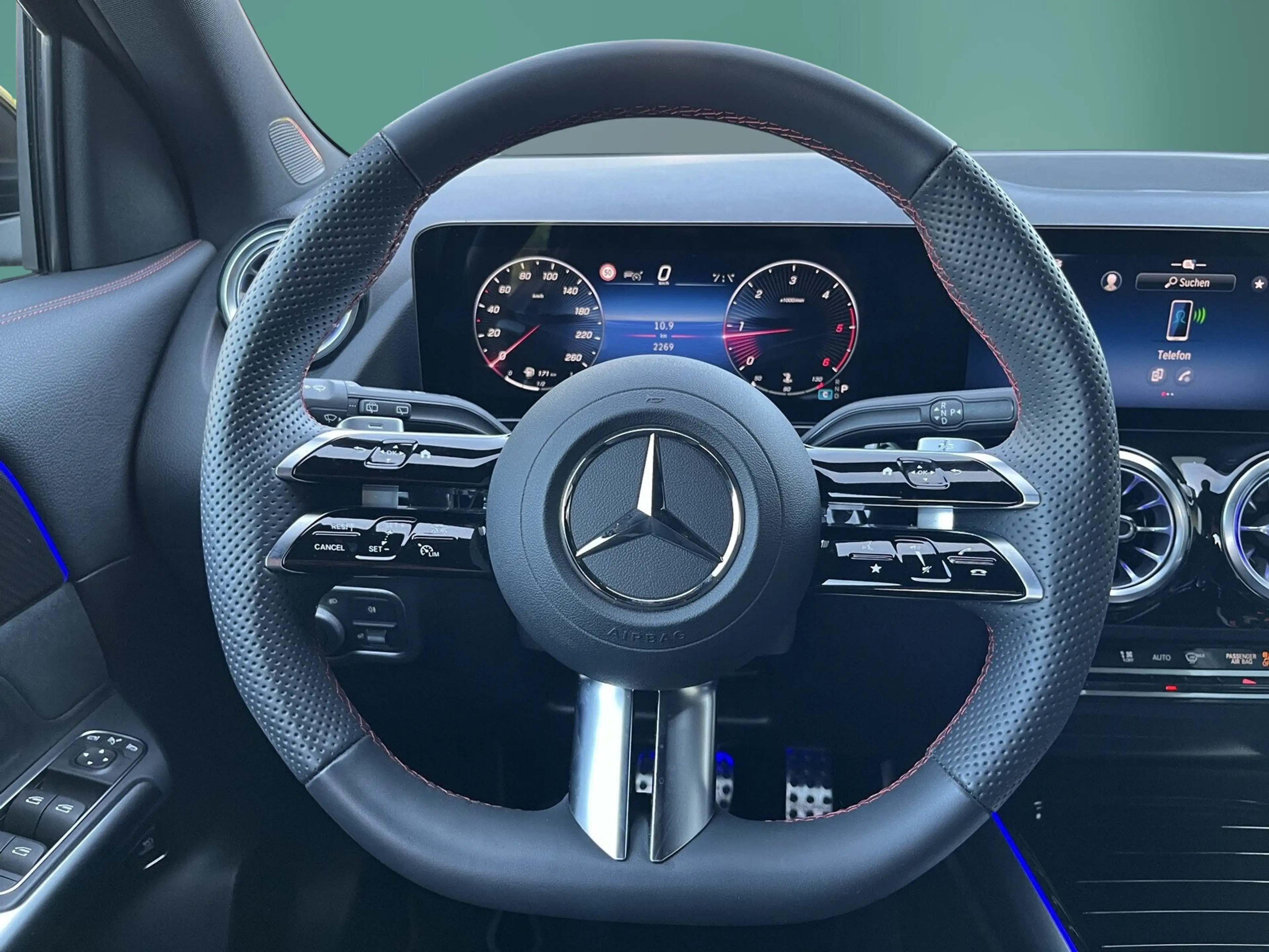 Mercedes-Benz GLA 200 GLA 200 d AMG*NIGHT*DISTR*360*KEYL*MLED*SHZ*LHZ* — photo 11