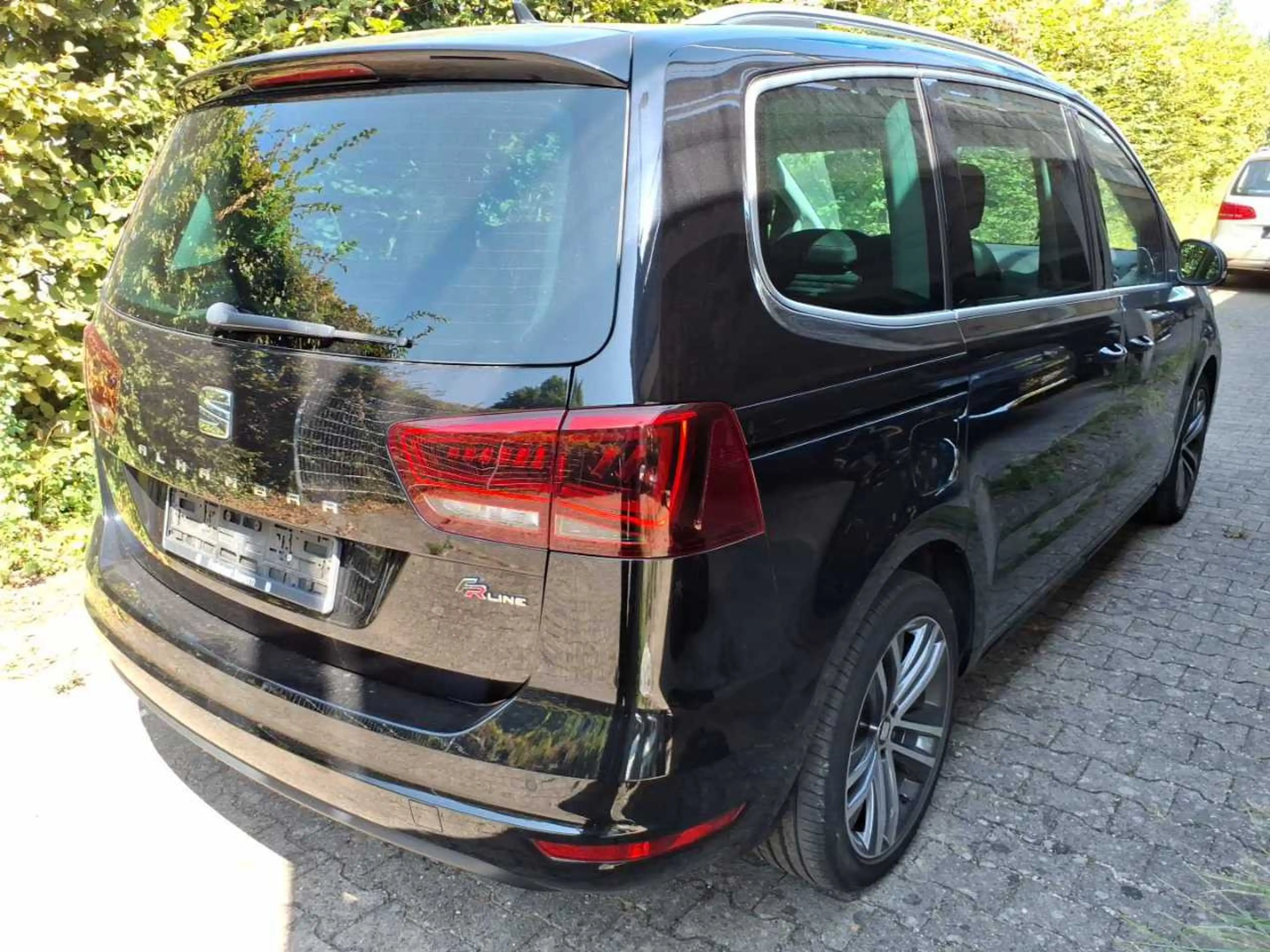 SEAT Alhambra 1.4 TSI FR-Line +BI-XENON+7-SITZE+STDHZ — photo 5
