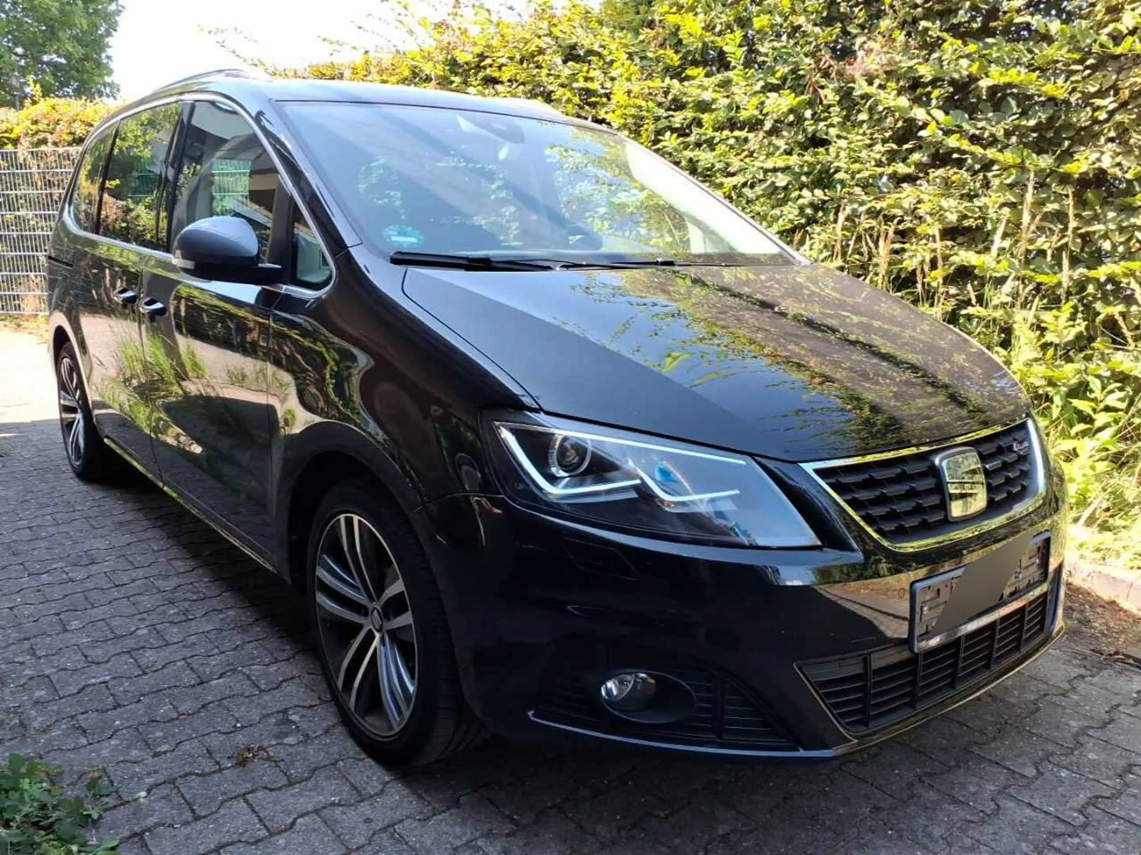 SEAT Alhambra 1.4 TSI FR-Line +BI-XENON+7-SITZE+STDHZ — photo 3