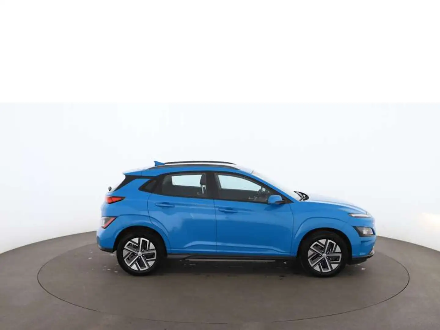 Hyundai KONA Select Elektro 39kWh Aut RADAR SITZHZG R-CAM Синій - 2