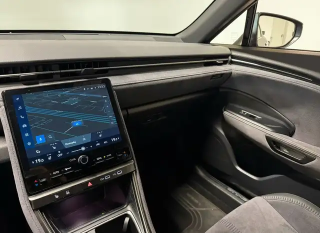 Lexus LBX view 9