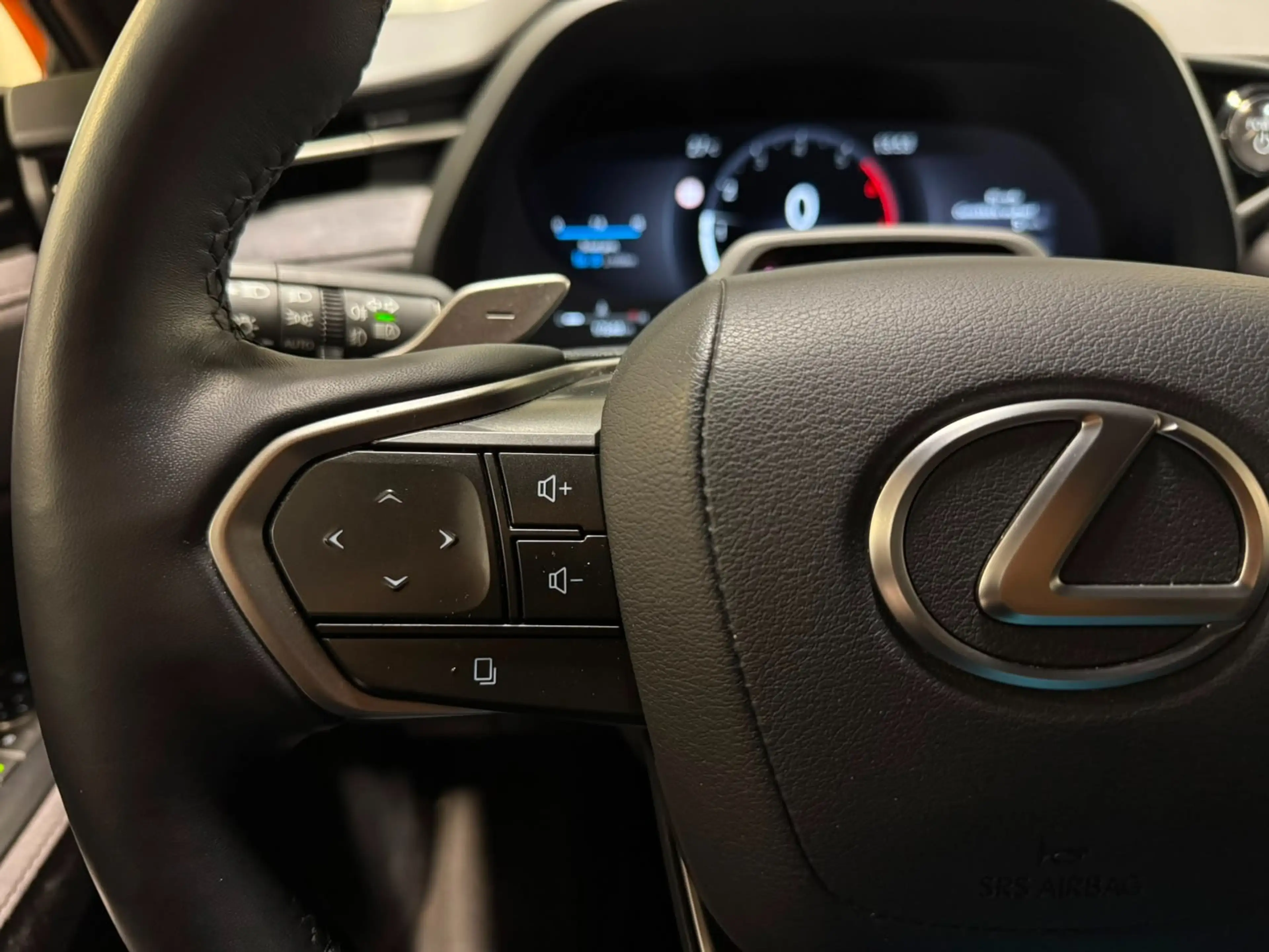Lexus LBX 1.5 Original Edition AWD | 360' Camera | Carplay | — photo 11