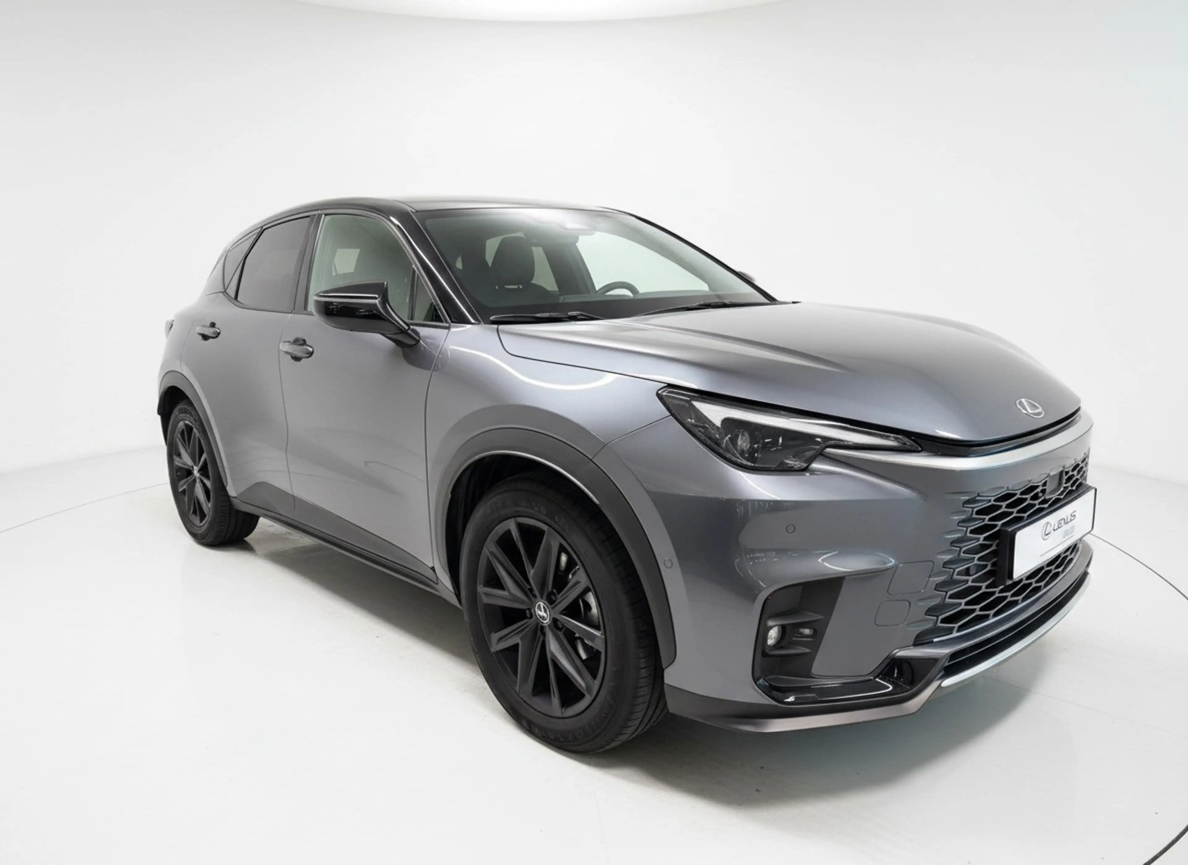 Lexus LBX 1.5 Original Edition AWD | 360' Camera | Carplay | — photo 3