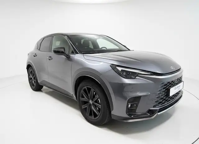 Lexus LBX view 3