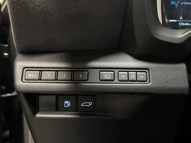 Lexus LBX view 14