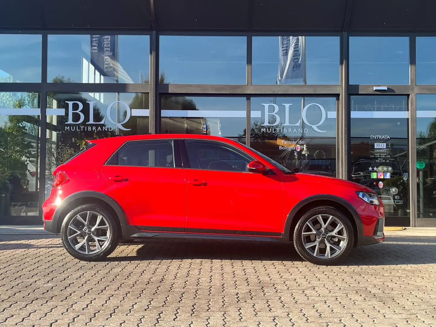 Audi A1 allstreet 30 1.0 tfsi s tronic - IVA ES - NEOPATEN Rosso - 1