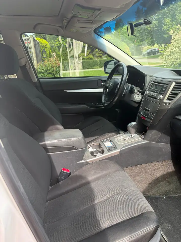 Subaru OUTBACK photo Subaru OUTBACK
