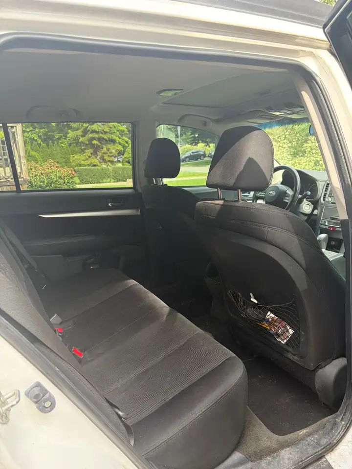 Subaru OUTBACK photo Subaru OUTBACK