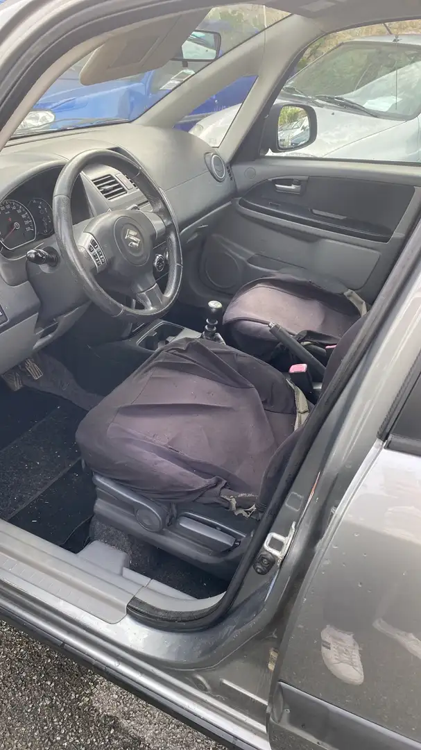 Suzuki SX4 1.6 DDiS GL - 2