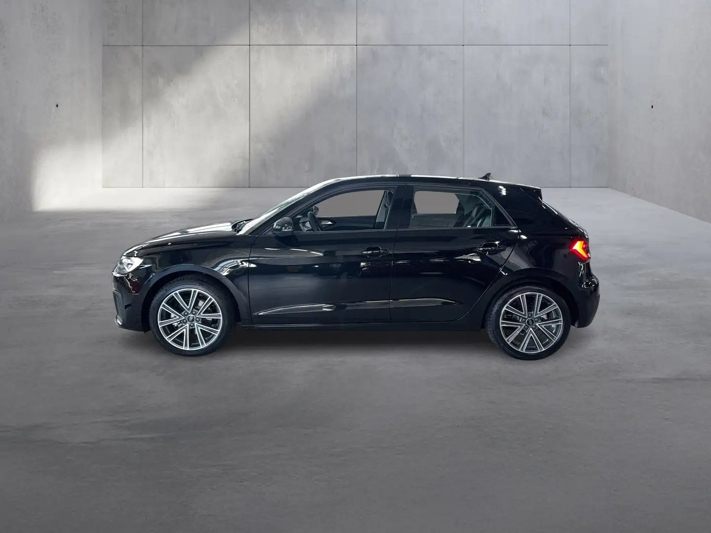 Audi A1 30 TFSI intense Schwarz - 2