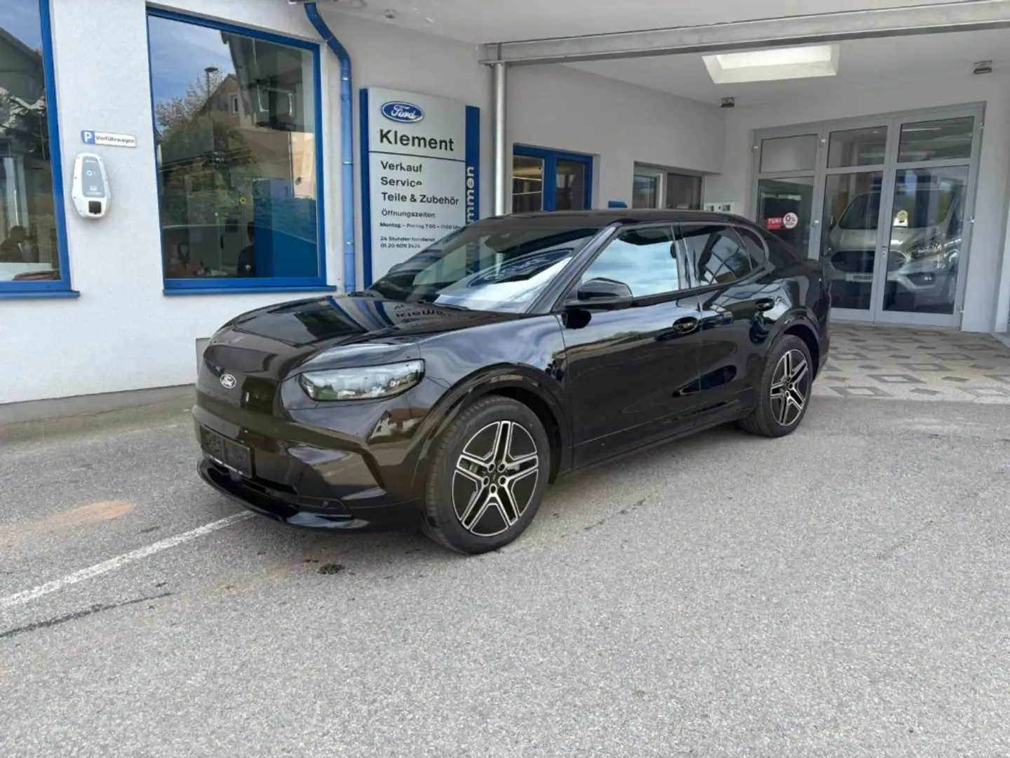 Ford Capri Premium 77kWh RWD Schwarz - 1