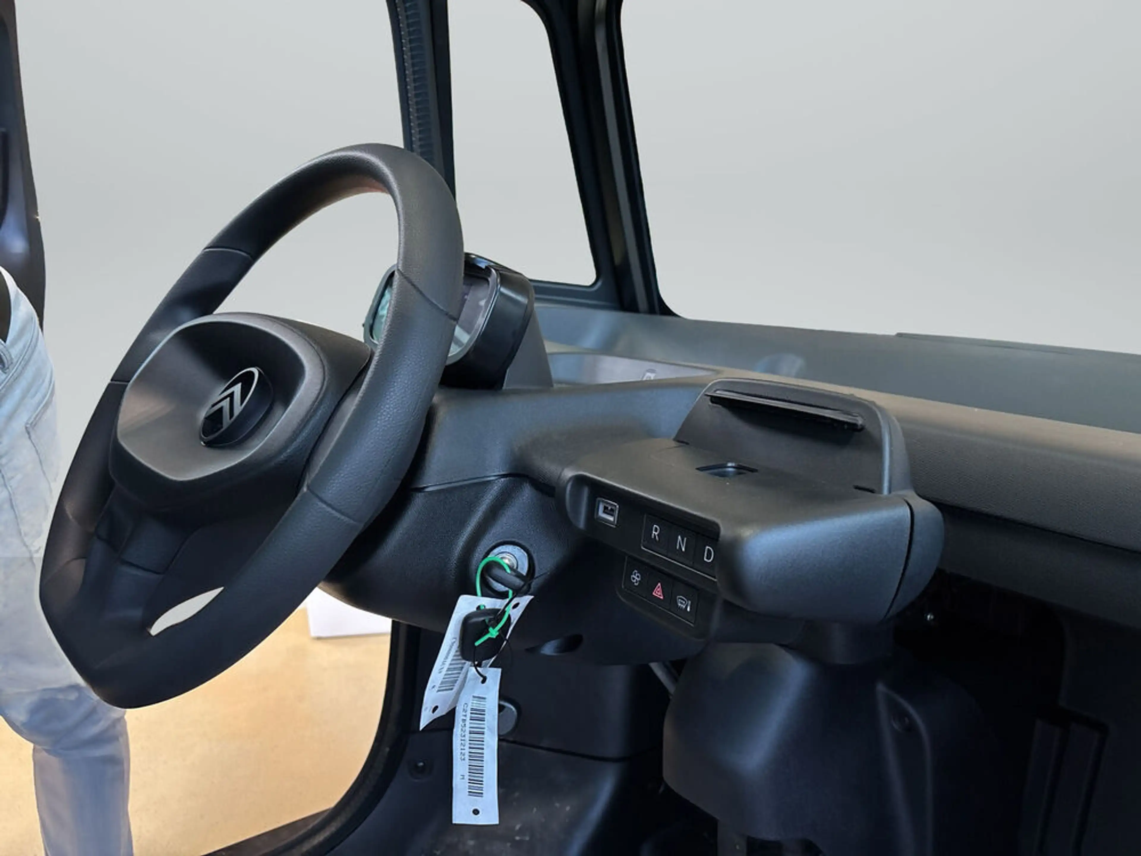 Citroen Ami Ami DARK-SIDE Special Edition — photo 10