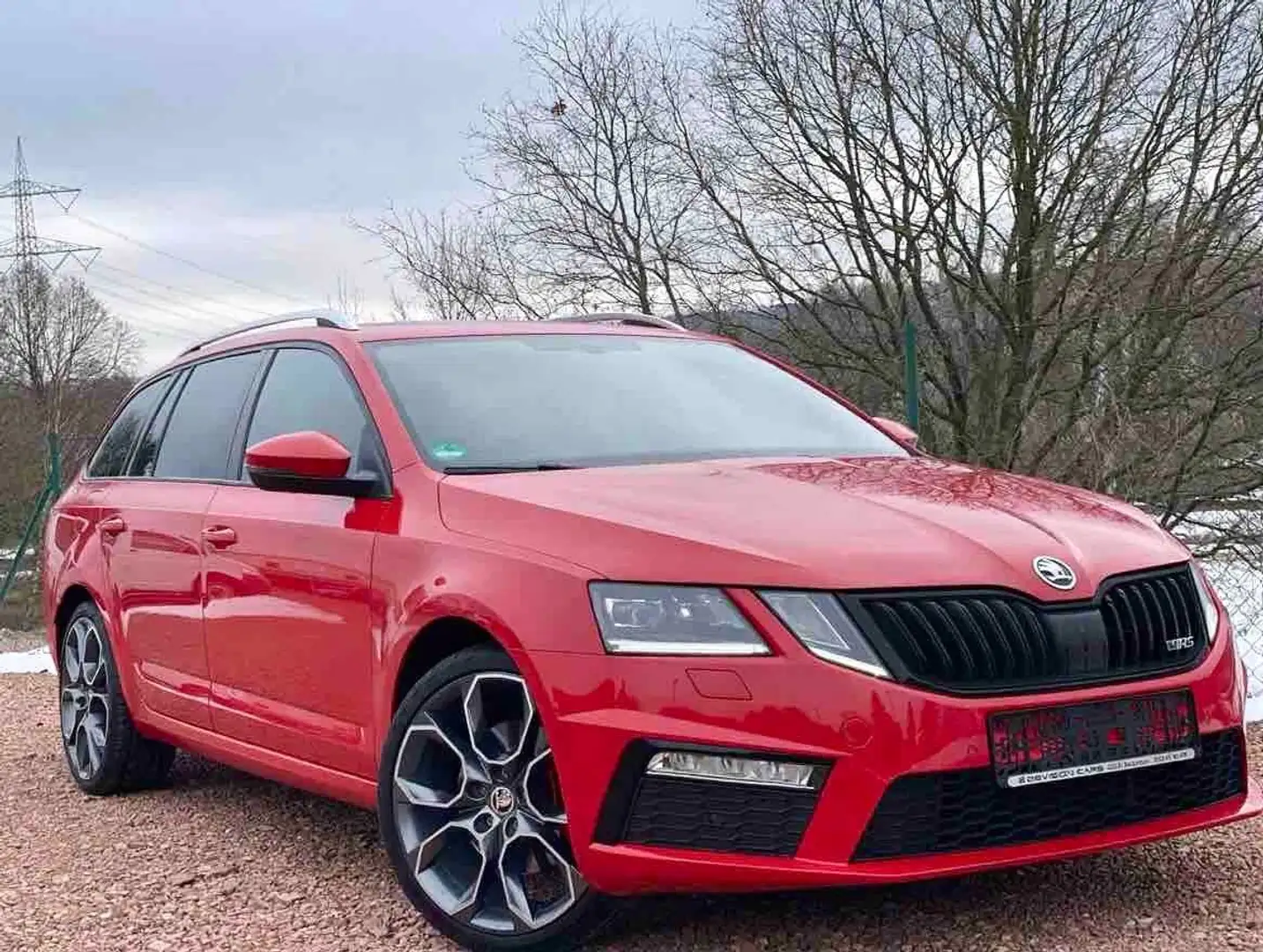 Skoda Octavia Combi RS 4x4*Pano*AHK*RFK*19 Zoll*1.Hand Rot - 1