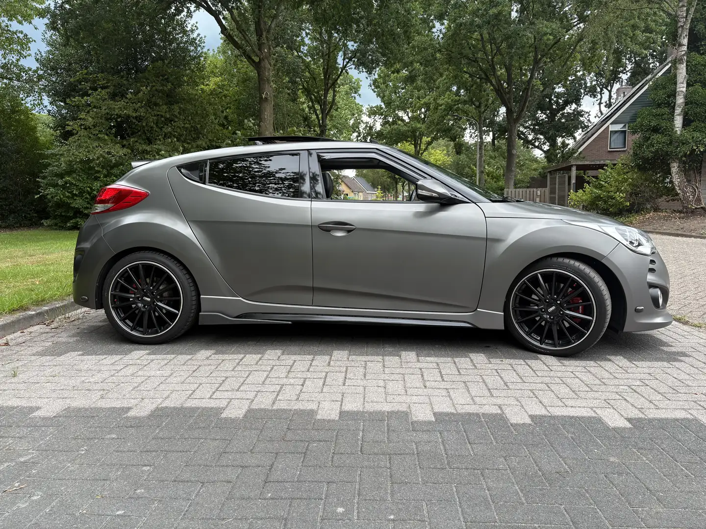 Hyundai VELOSTER 1.6 Turbo Premium Gris - 2