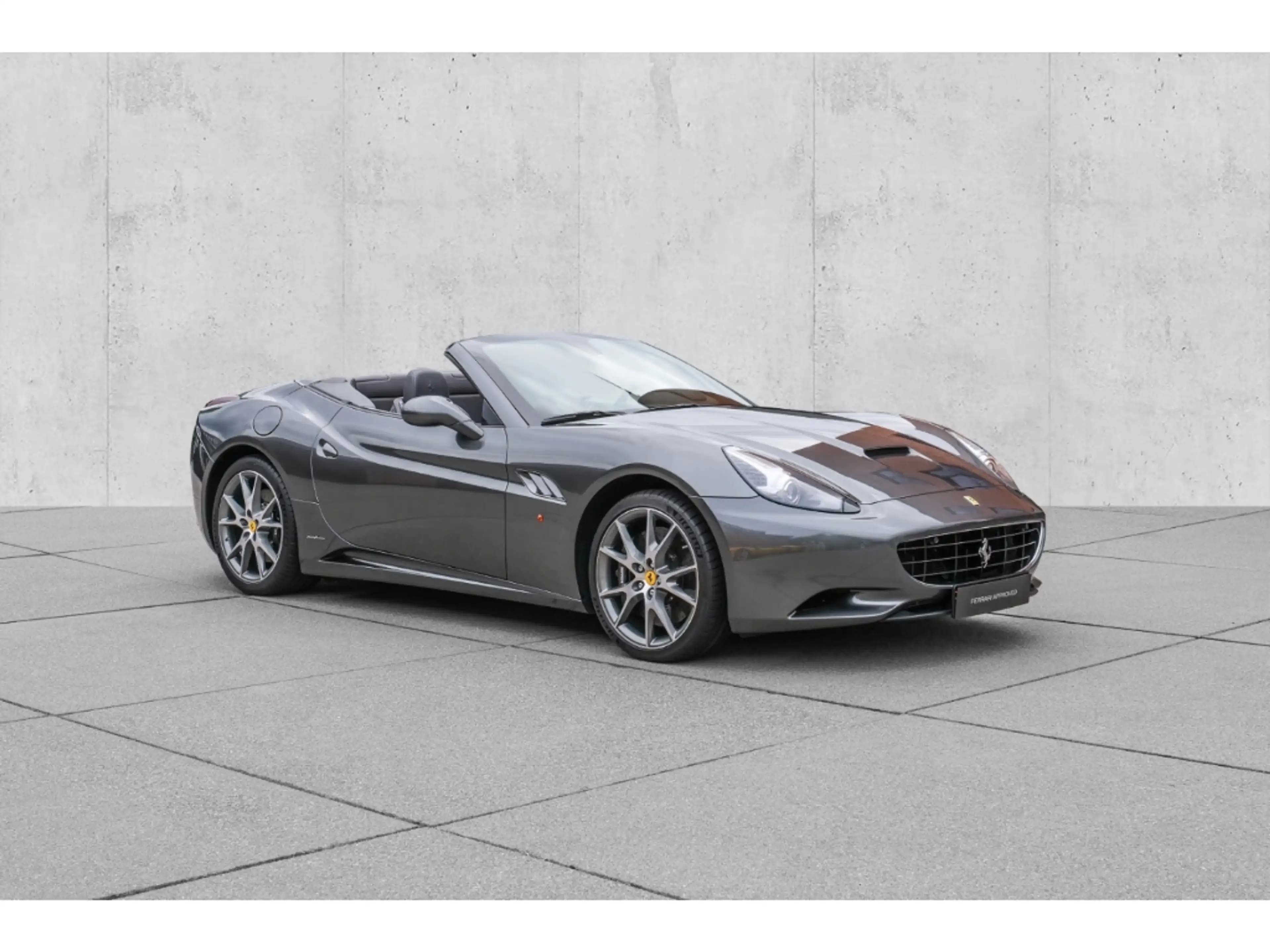 Ferrari California ***FERRARI KÖLN - OFFICIAL DEALER*** — photo 7
