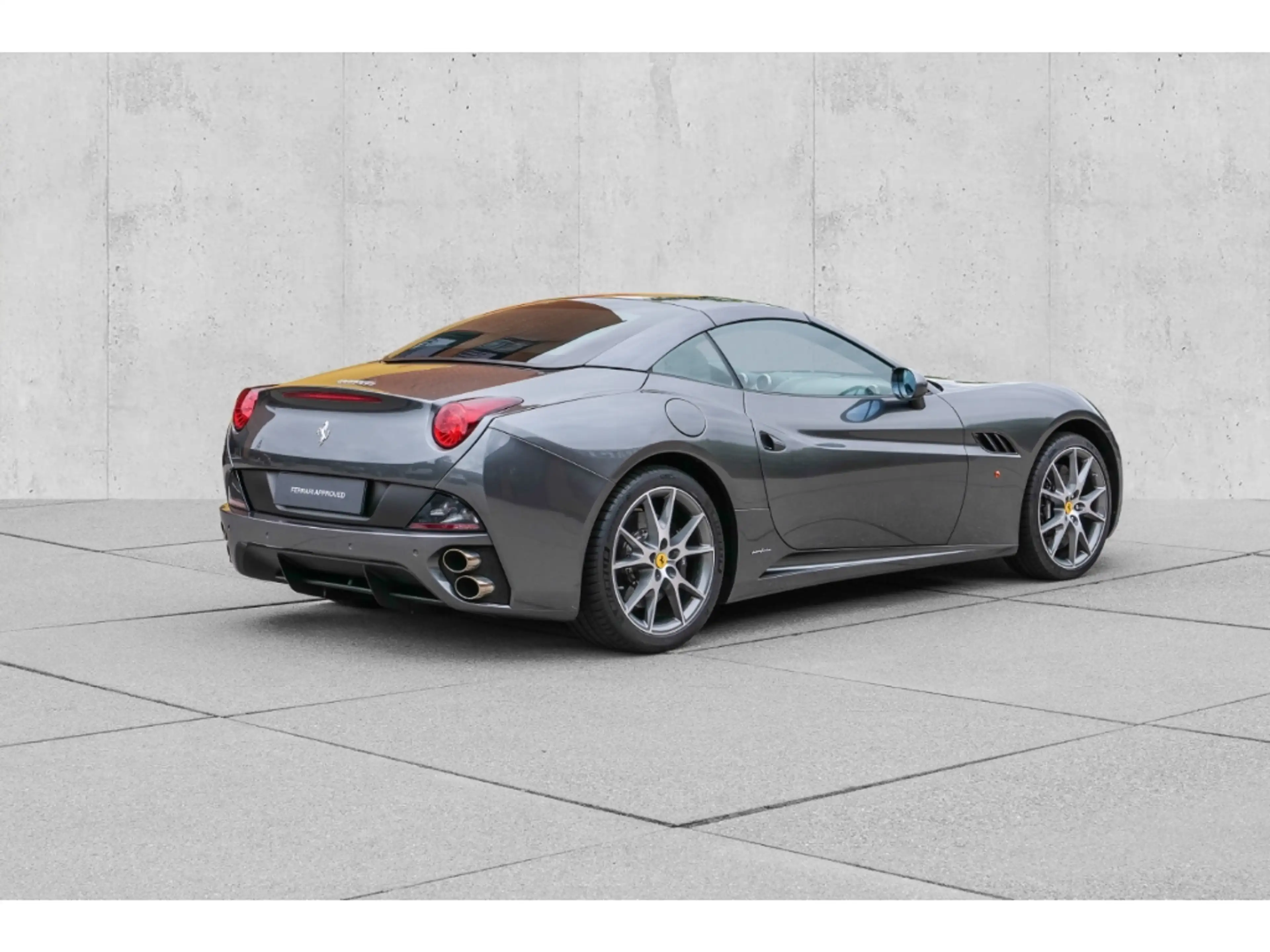 Ferrari California ***FERRARI KÖLN - OFFICIAL DEALER*** — photo 9